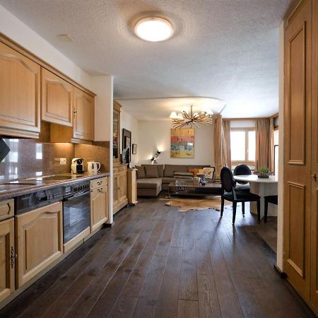 Apartment Chesa Ludains 8 By Interhome Sankt Moritz Buitenkant foto